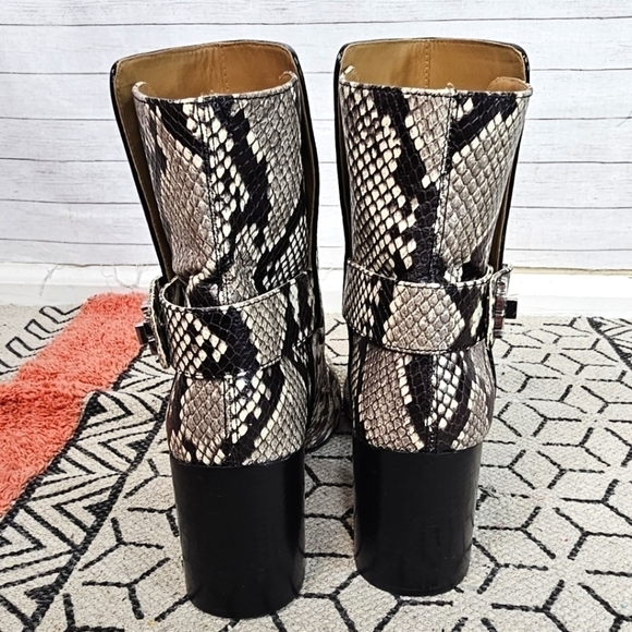TORY BURCH "KIRA" SNAKESKIN PRINT LEATHER BOOTIES, SZ 10 - Picture 8 of 14